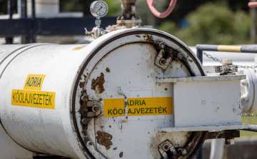A Mol szerint a Janaf magadabb tranzitdíjon szállít olajat